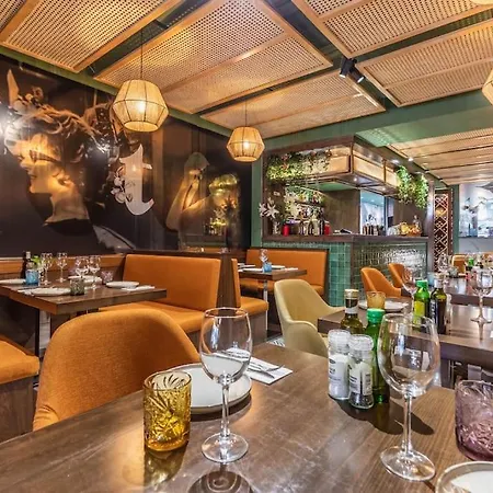 Cozy In The Heart Of Paceville - Olo Living By Sf Homes سانت جوليان