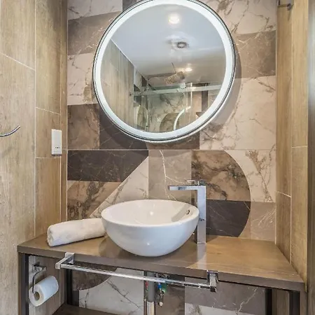 Cozy In The Heart Of Paceville - Olo Living By Sf Homes * Saint Julian's